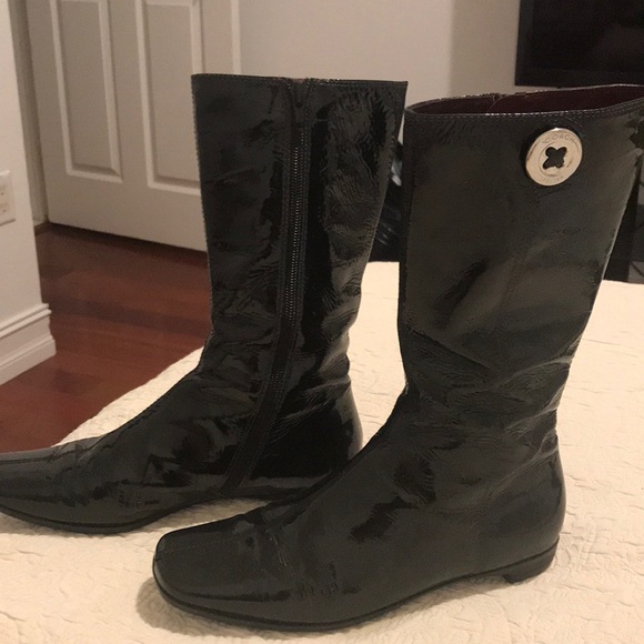 Boots - Picture 3 of 3